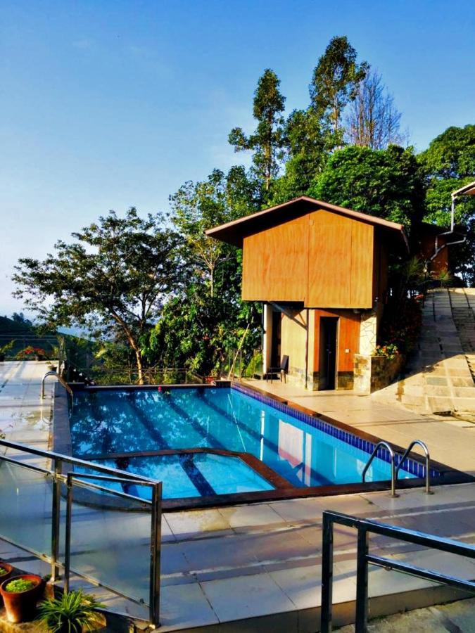 Grand Valley Resort Anachal Esterno foto