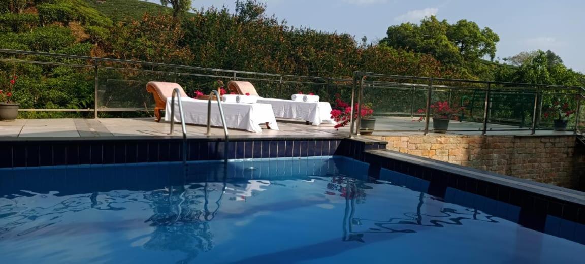 Grand Valley Resort Anachal Esterno foto