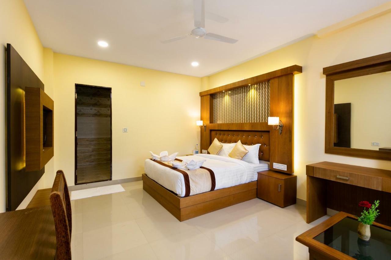 Grand Valley Resort Anachal Esterno foto